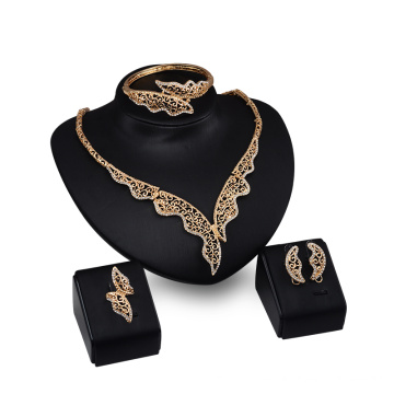 Or Plaqué Cristal Semilune Femmes Full Jewelry Sets En Gros (C-XSST0048)